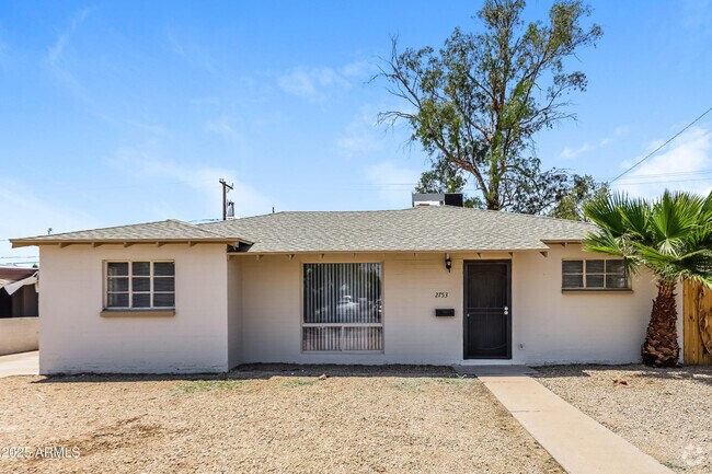 Building Photo - 2753 W Lawrence Ln Rental
