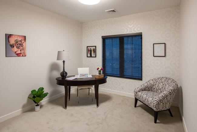 Photo - Rivers Ledge Apartments