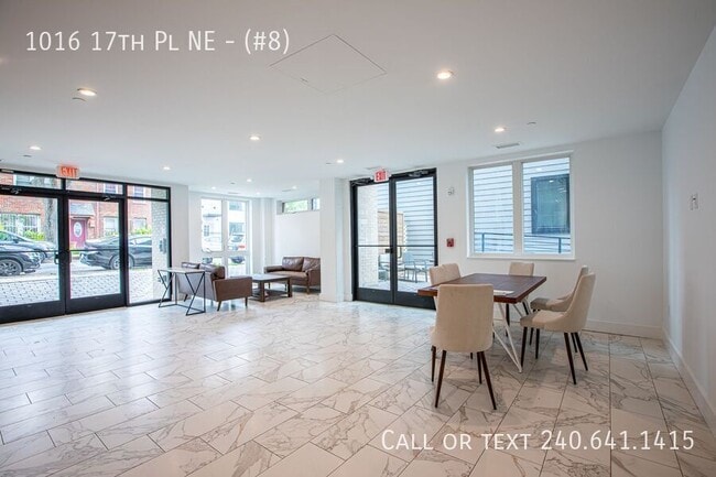 Photo - 1016 17th Pl NE