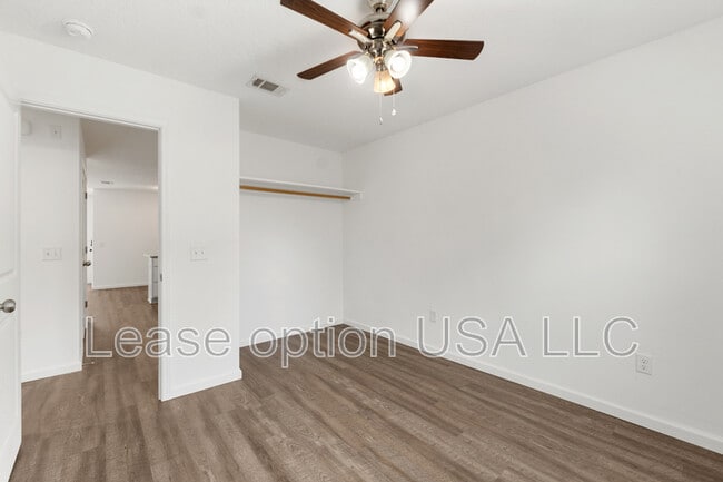 Photo - 34 Pine St