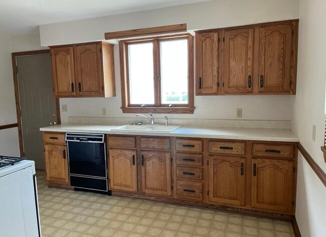 Photo - 5203 W Ridge Rd House