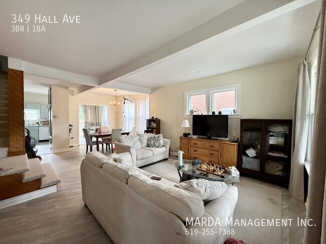 Photo - CHARMING 3 BED/1 BATH TOWNHOUSE - WALKERVILLE + YDRO, WATER & GAS!
