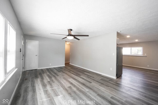 Photo - 4350 Dubarry Rd