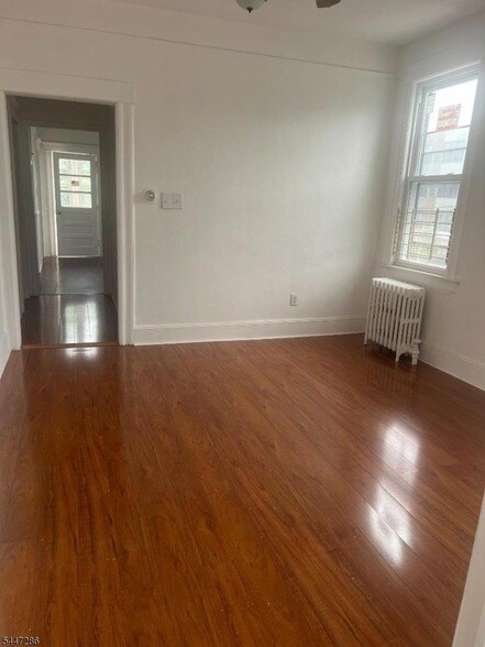 673 Clifton Ave