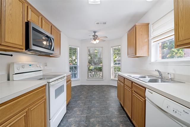 Photo - 813 Cooper Ln