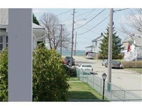 Photo - 18 D St
