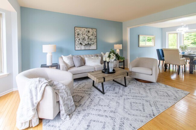 Photo - 2864 Mystic Dr