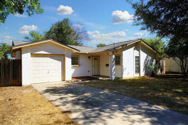 Photo - Move-In Ready 4-Bedroom Gem in the Heart of Schertz! - Realtor Commission: $500