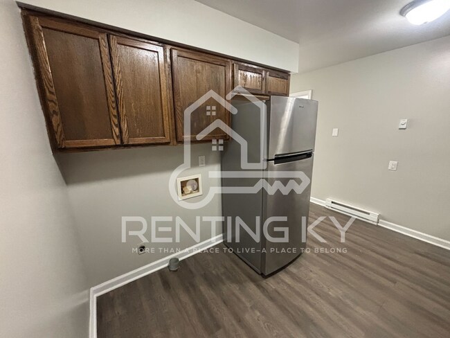 Photo - 700-706-706 Shun Pike Unidad 702