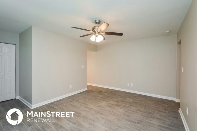 Photo - 1534 Flicker Rd