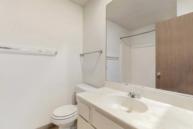 Photo - Westchester Square