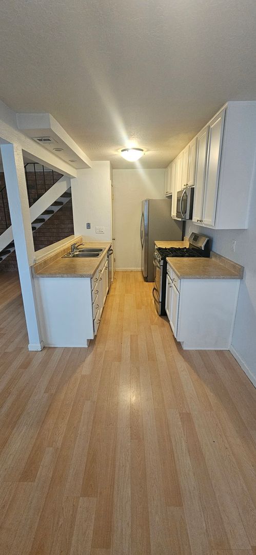 Photo - 263 Sharp Cir