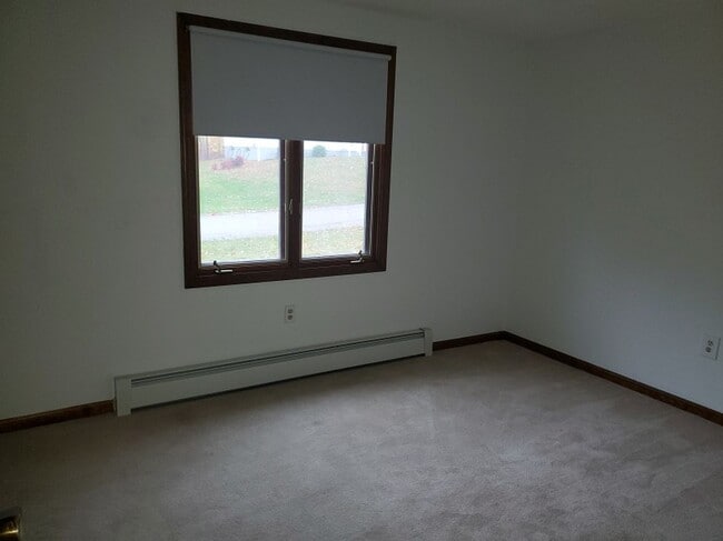 Photo - Athol Single Family