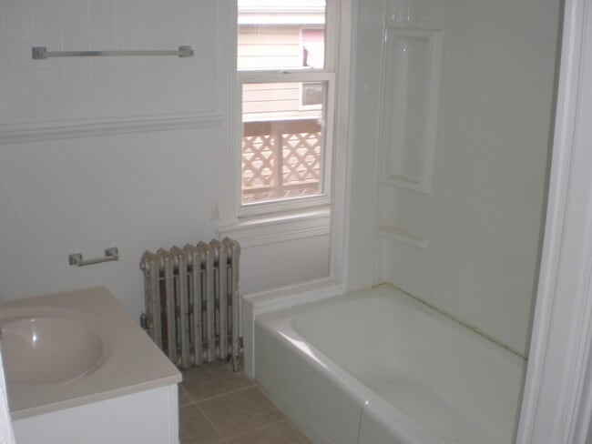 Photo - COMING SOON! 3 Bedroom Apartment - York City SD