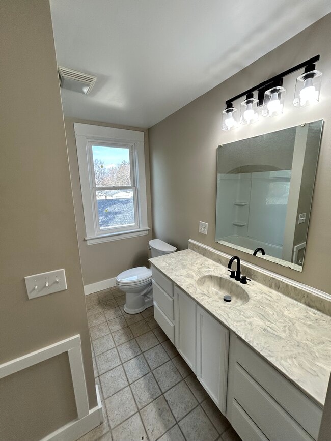 Photo - 712 E Main St Unidad 714A