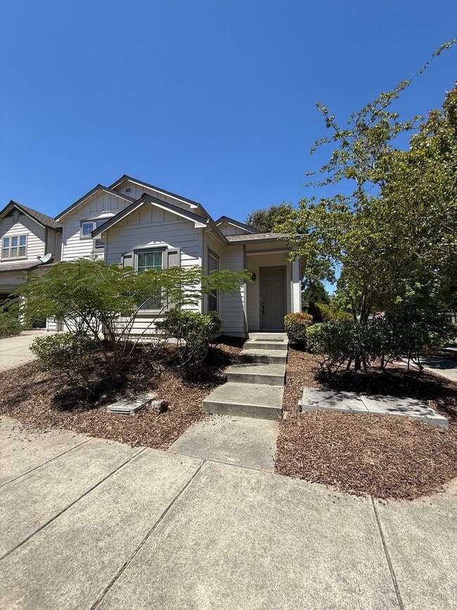 Building Photo - Three Bedroom/ 3 Bathroom Home for Rent in Rincon Valley!!!