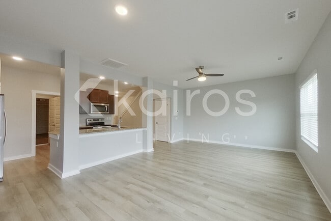 Photo - 6405 Upchurch Dr