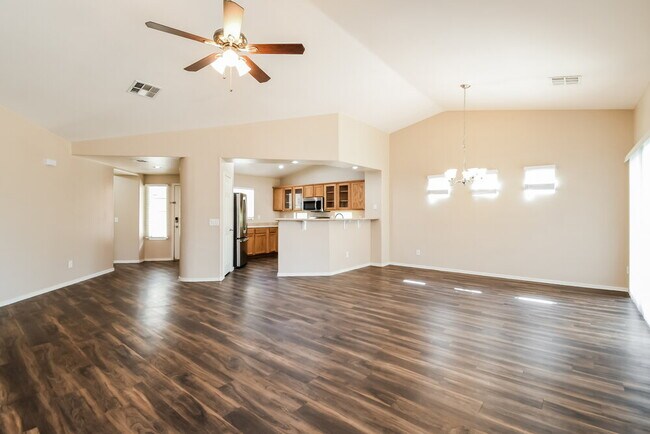 Photo - 2540 W Silver Streak Way