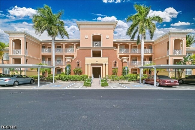 Building Photo - 9601 Spanish Moss Way Unit 3613