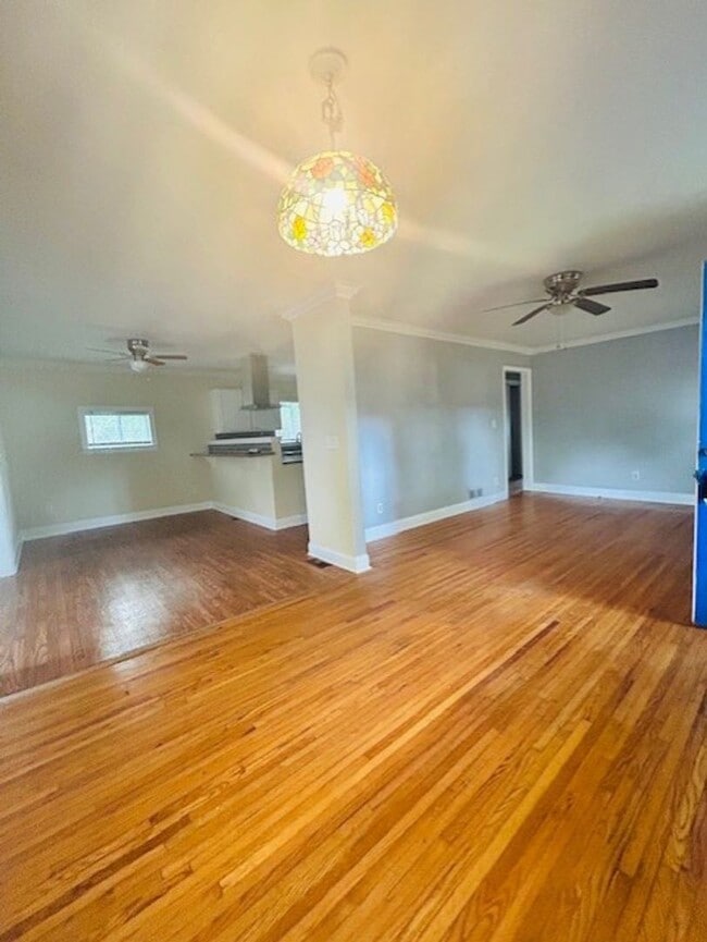 Photo - 638 Vanderbrook Rd