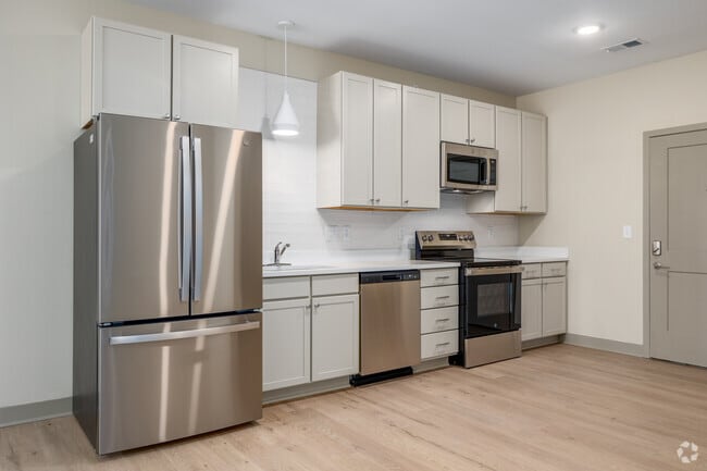 2BR, 2BA - 1,050SF - Kitchen - New Hampshire Lofts