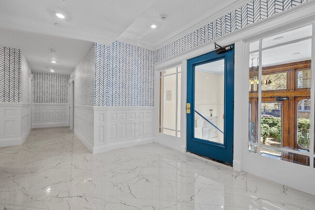 Photo - Waldorf Lofts