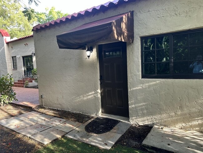 Photo - 914 Madrid St Unit 914