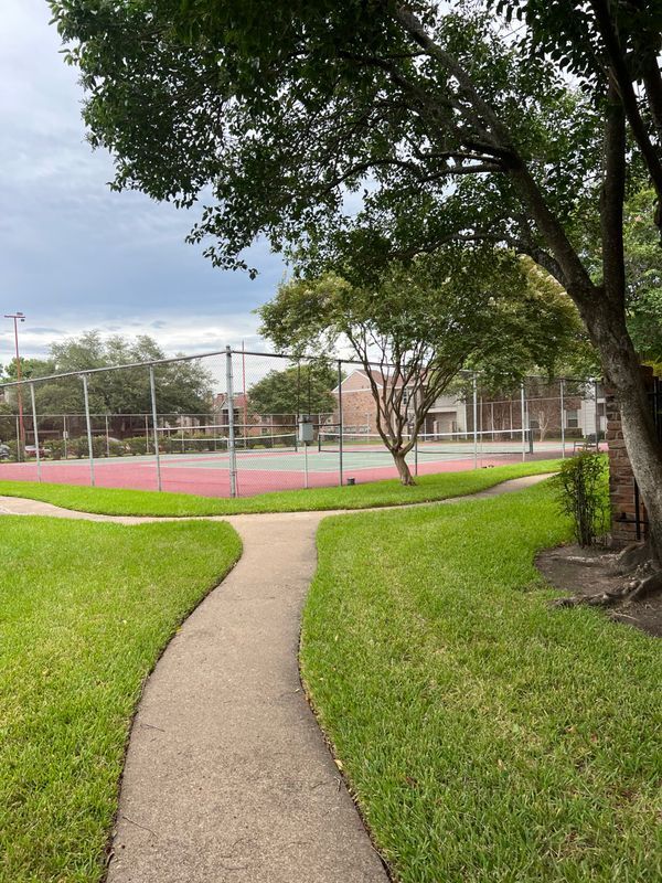 Photo - 2800 Jeanetta St