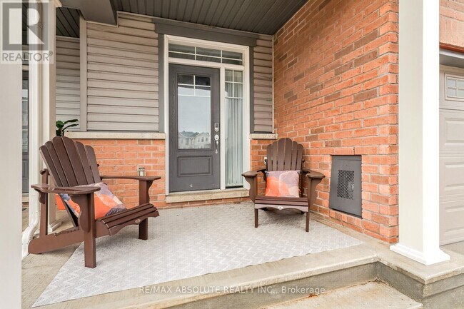 Photo - 2500 Waterlilly Way