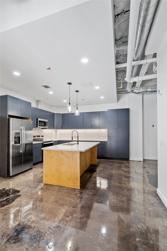 Photo - 3401 Louisiana St Unit 205