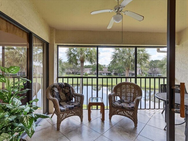 Photo - 4440 Weybridge St