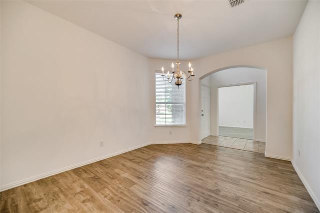 Photo - 819 Rushmore Dr