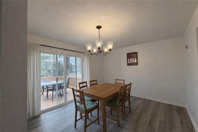 Photo - 752 Pebble Creek Dr