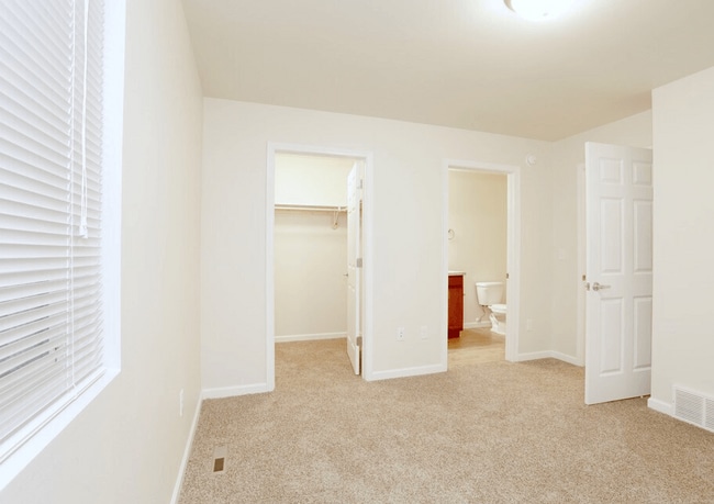 Photo - Prairie Crossing Townhomes