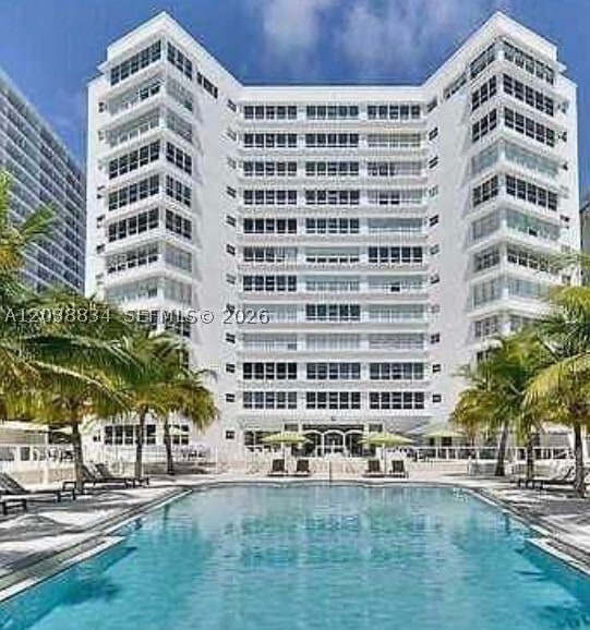 Building Photo - 4925 Collins Ave Unit 2c