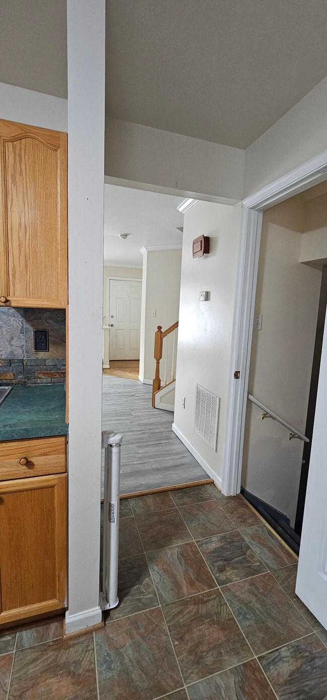 Photo - 9 E Calabash Ct