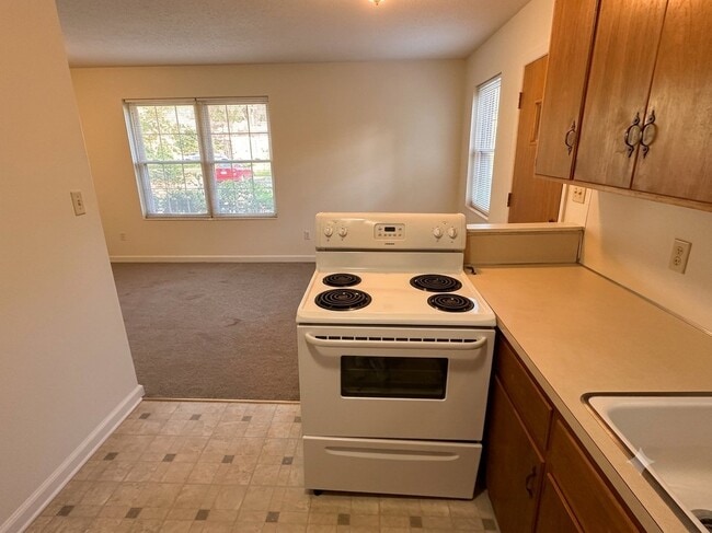 Photo - 3105 Woodmore Ln NW Unit B