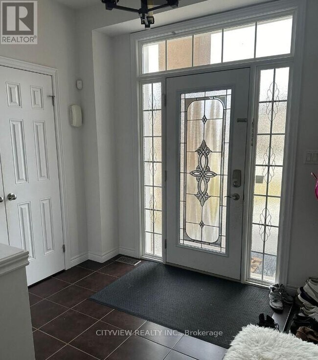 Photo - 7 Woodvalley Ct