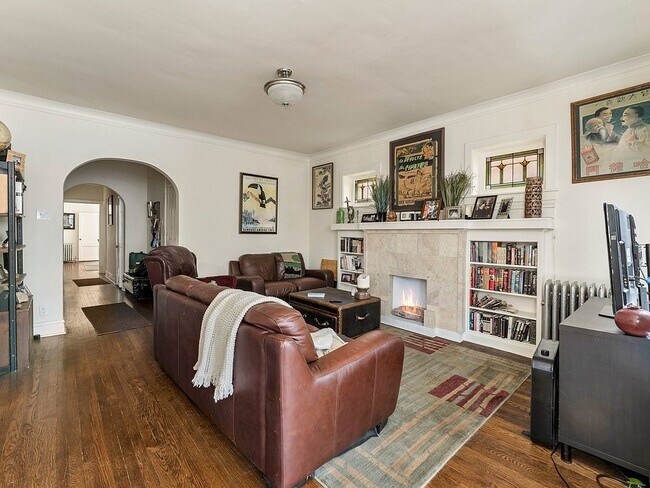 Photo - 1432 W Jonquil Terrace Unit 2