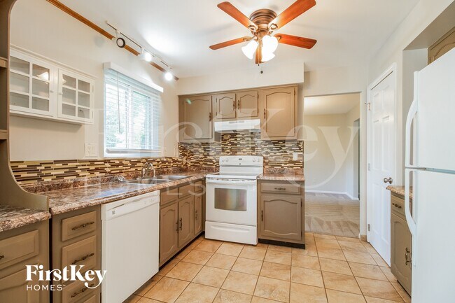 Photo - 7073 Bridges Rd
