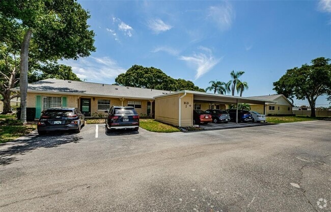 Building Photo - 2465 Northside Dr Rental