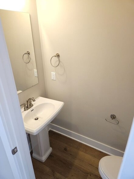 Photo - 719 Crestland Ave Unit B2