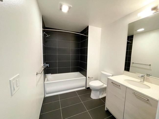 Photo - 1075 Market St Unit #207