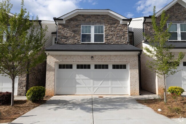 Building Photo - Charming 3BR Townhome in McDonough minutes...