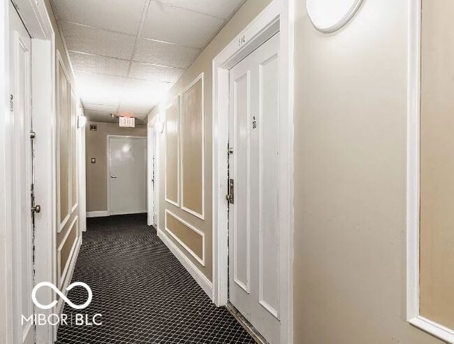 Photo - 230 E 9th St Unidad 304