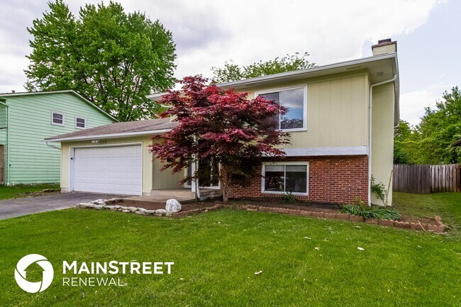Photo - 1848 Tamarack Cir N