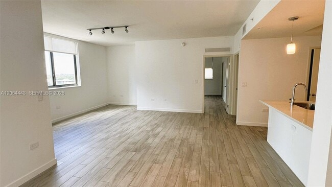 Photo - 999 SW 1st Ave Unit 1604