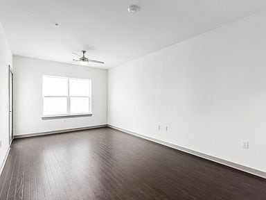 Photo - 1640 54th Ave N (Nashville, TN)