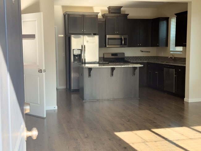 Photo - 7303 NW 165th Ave