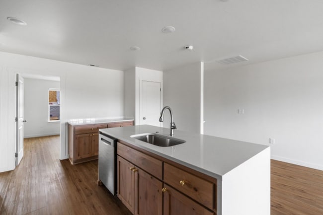 Photo - 81 Old Yellowstone Trail